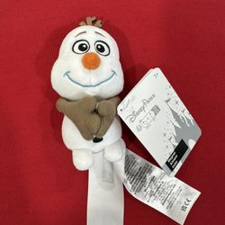 Disney Olaf clip magnet. Brand new with tags