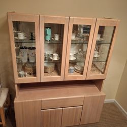 Dining Room Table & Hutch