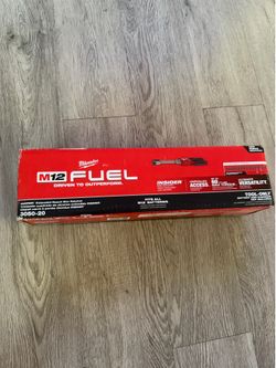 M12 FUEL INSIDER 12V Lithium-Ion Brushless Cordless 1/4 in. - 3/8 in. Extended Reach Box Ratchet (Tool-Only)