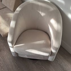 Accent Chair 