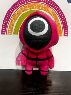 SQUID GAME CIRCLE GUARD PINK 8 INCH PLUSH