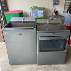 Maytag Heavy Duty Super Capacity Washer And Electric Dryer Set 