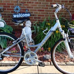 Super Nice 26" Raleigh Venture 4.0 Step Through Hybrid Bike 24 Speed Trigger Shifter Front Fork Suspension Seat Shox Needs Nothing Ready To Ride Sm/Me
