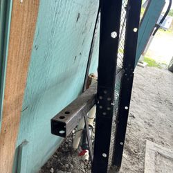 Hitch Platform 19.25”x60.5”