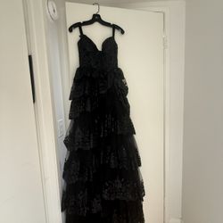 Black Sequence Ruffled Prom Dress 