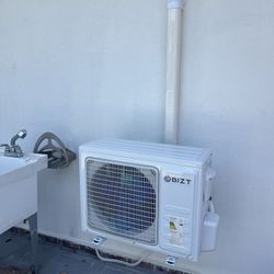 Mini Split For Sale 12000 Btu , 18000 Btu , 24000 Btu 