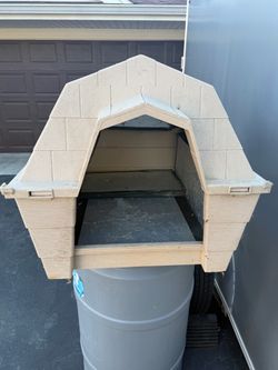 Dog house