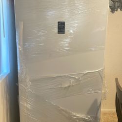 INSIGNIA freezer Convertor To fridge 
