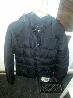 Old Navy men small black puffer jacket