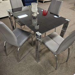 BLACK & CHROME GLASS DINING TABLE ✅✅💯✅✅
