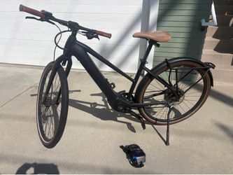 BULLS Urban Evo10 Black E-Bike with Bosch Motor