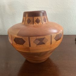 Handcrafted Wooden Vase with Inlay – Decorative Wood Art