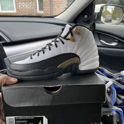 Jordan 12 Size 5.5