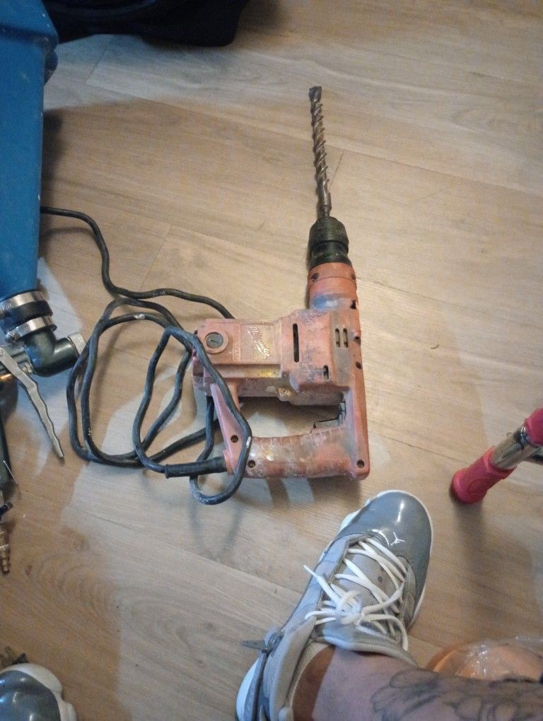 Milwaukee Hammer Drill