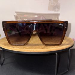 Quay Sunglasses NEW Brand New Never Worn