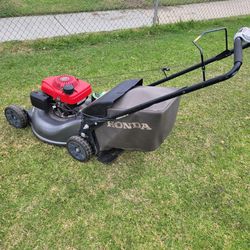HONDA Lawn Mower 