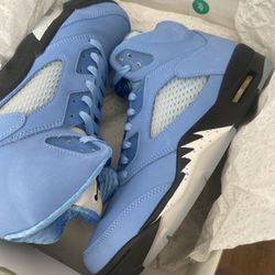 Jordan 5 UNC