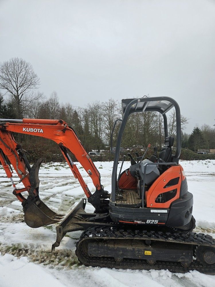 Kubota U25 Excavator
