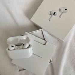 Apple AirPods Pro 2 (white)