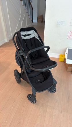 Nuna Demigrow travel system stroller w/ extra child seat