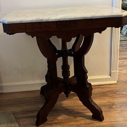 VICTORIAN MARBLE TOP TABLE 