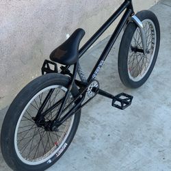Subrosa Custom Bmx