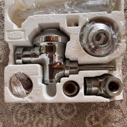 ZURN FLUSH VALVE   (urinal)