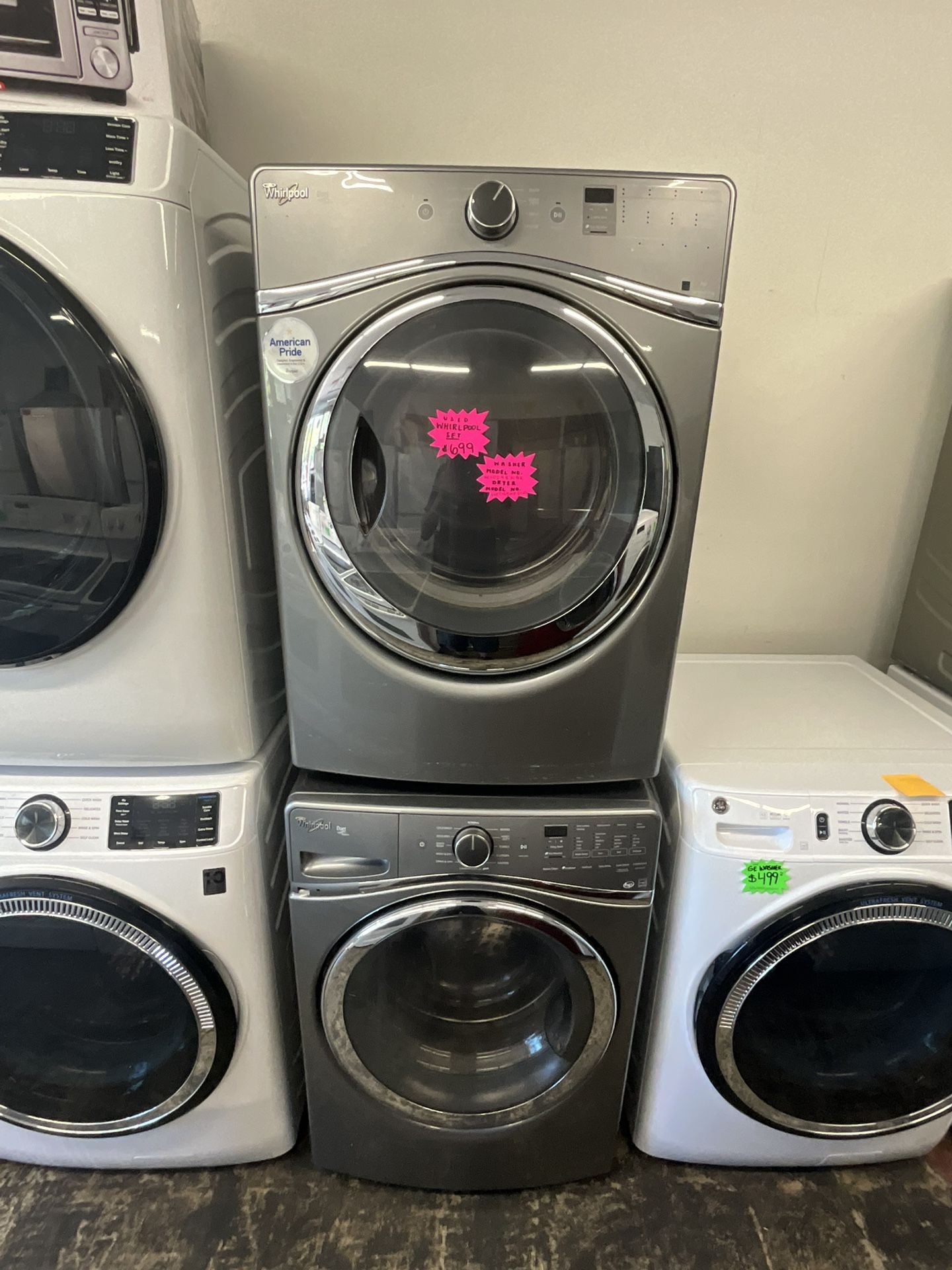 Whirlpool Washer And Dryer Set