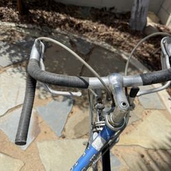 vintage Schwinn Le Tour III 