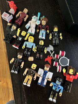 Roblox Figure