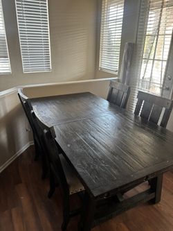 Unfinished Brown Table And Chairs