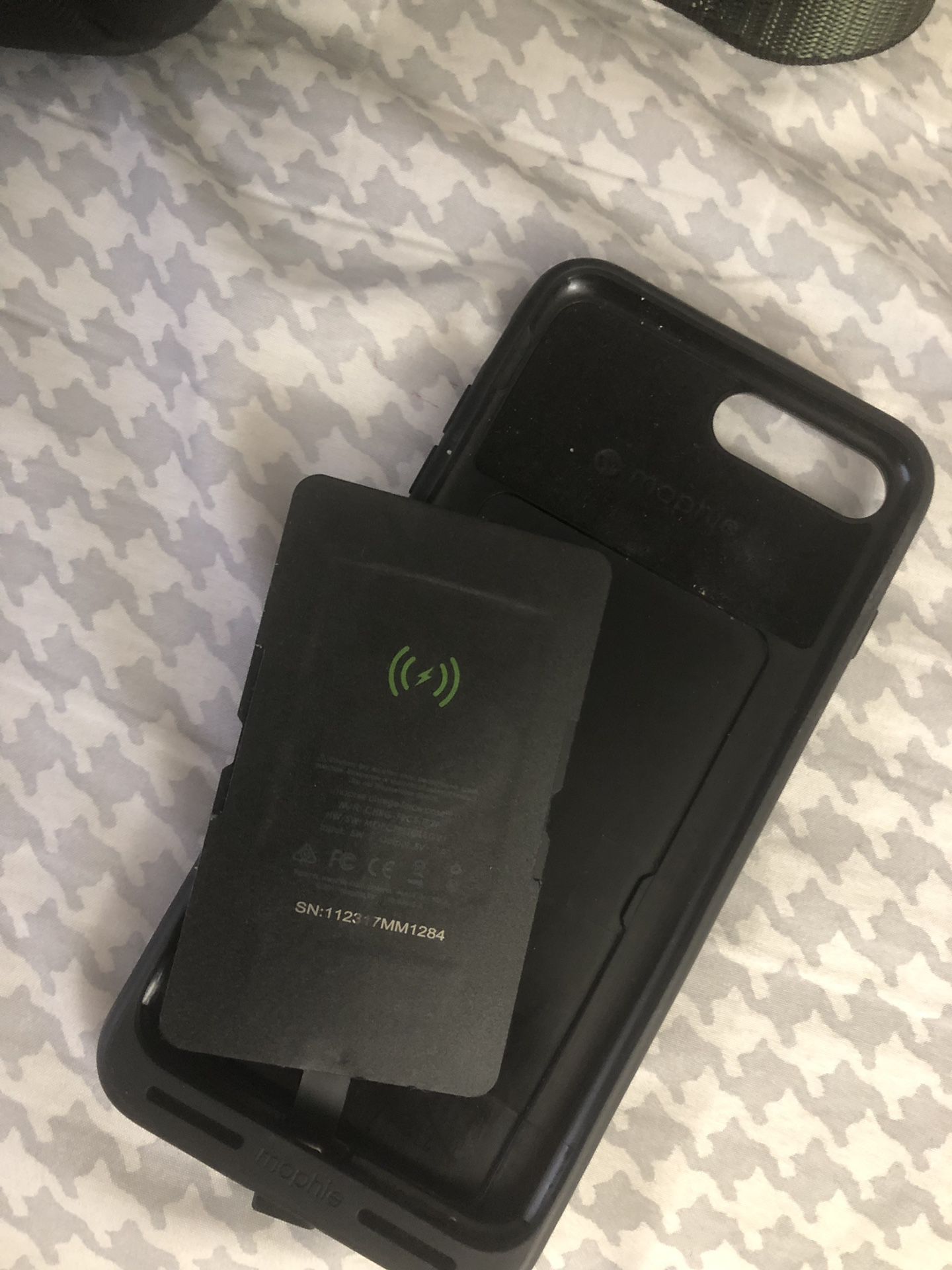 Belkin Heavy Duty Case with Qi Charger for iPhone 6 Plu,7plus