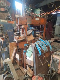 Heavy Duty H-Frame Hydraulic Shop Press