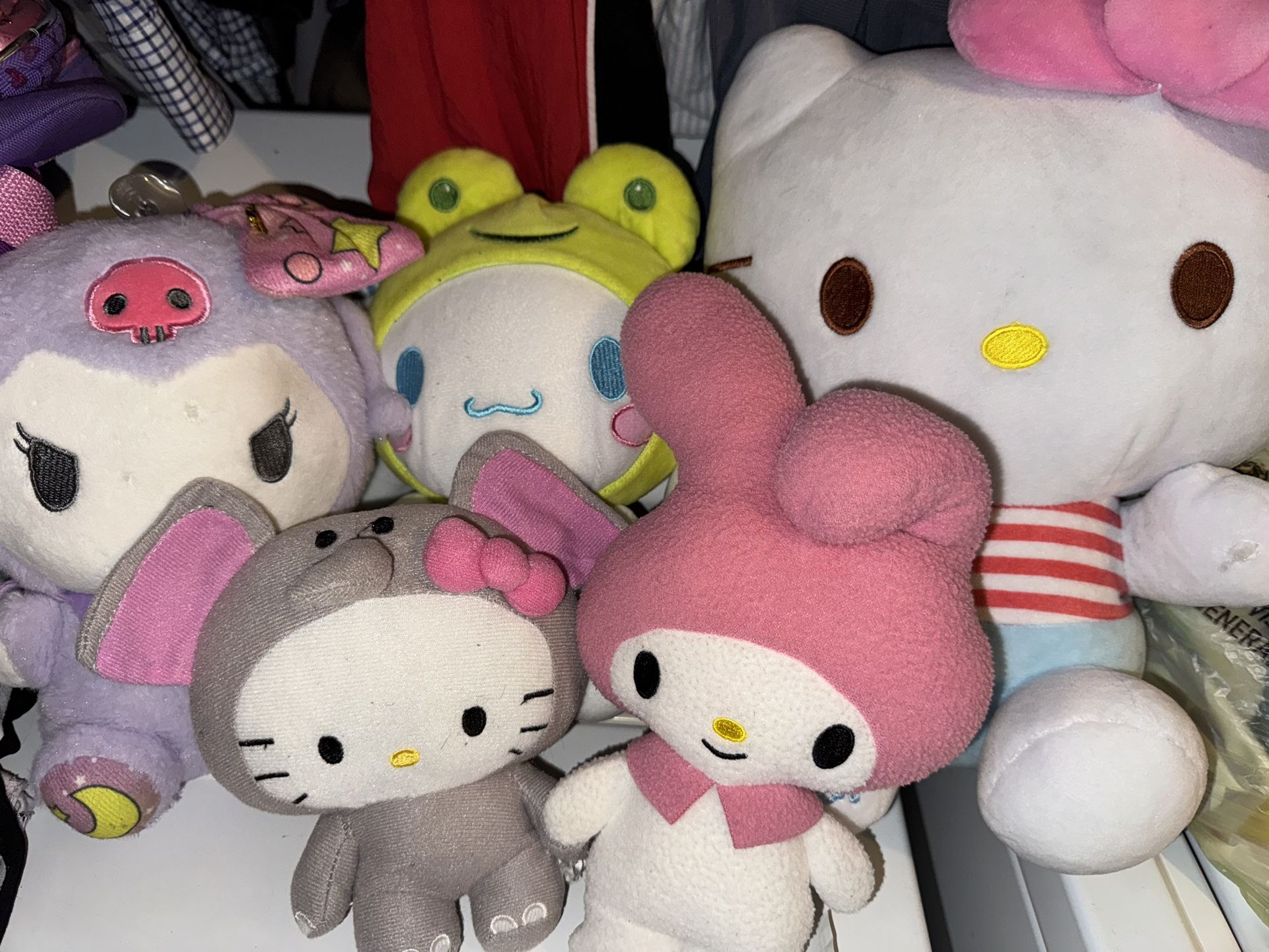 Scanrio Plushie Bundle