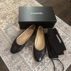 CHANEL Ballet Flats, Size 40