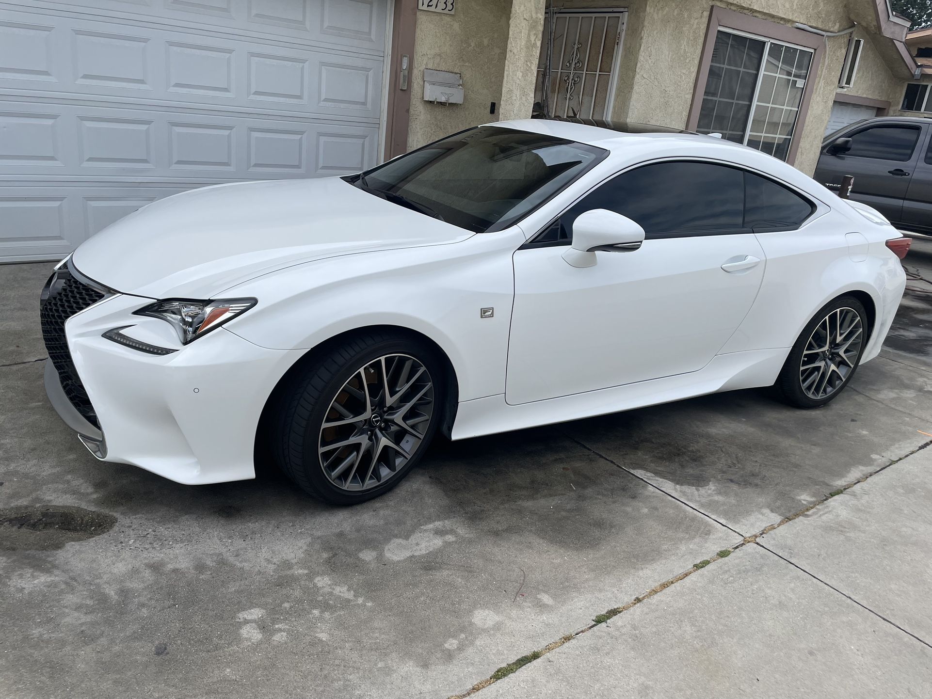 2016 Lexus RC 200t