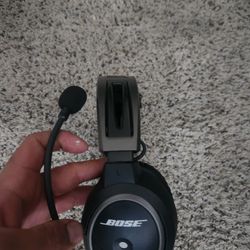 Bose A20 Aviation Headset with Bluetooth