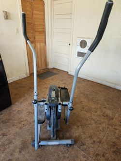 ELLIPTICAL BIKE//BICICLETA ELÍPTICA