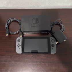 Nintendo Switch 
