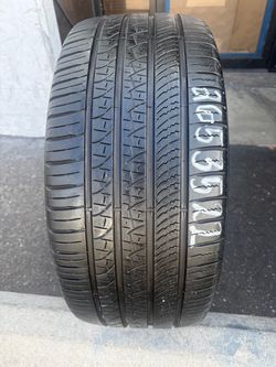 265-35-22 Pirelli Scorpion Zero