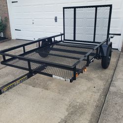5x8 UTILITY TRAILER (LIKE NEW)