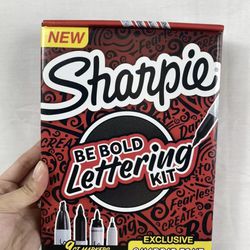 Sharpie Be Bold Hand Lettering Kit, Assorted Markers With Exclusive Sharpie Font