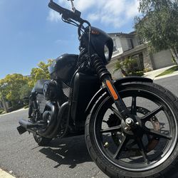 2019 Harley Davison 750 sportster