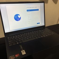Lenovo IdeaPad 15.6