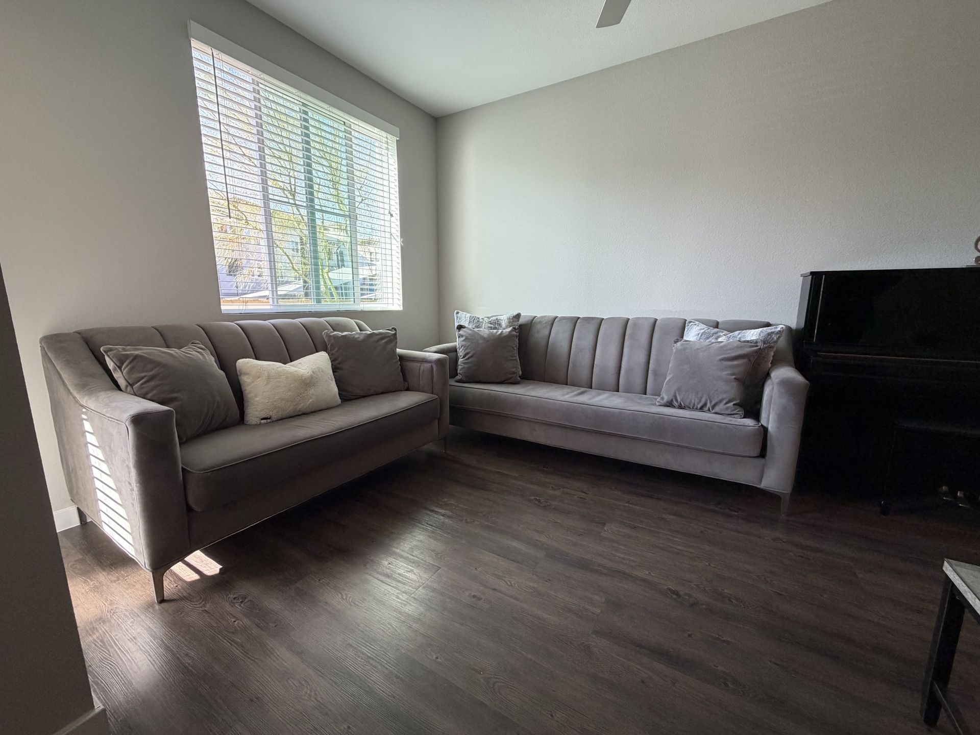 2pc Dark Grey Modern Sofa Set