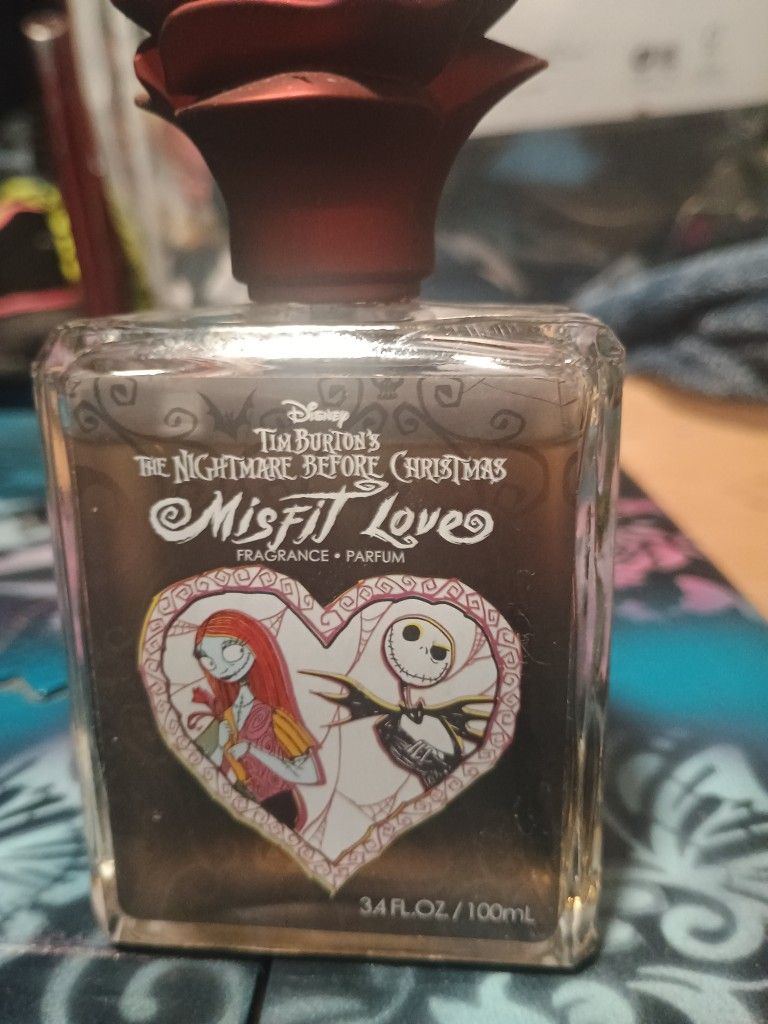 Disney's Tim Burton Thé Nightmare Before Christmas  Misfire Love  Perfume 
