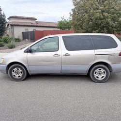 2000 Toyota sienna