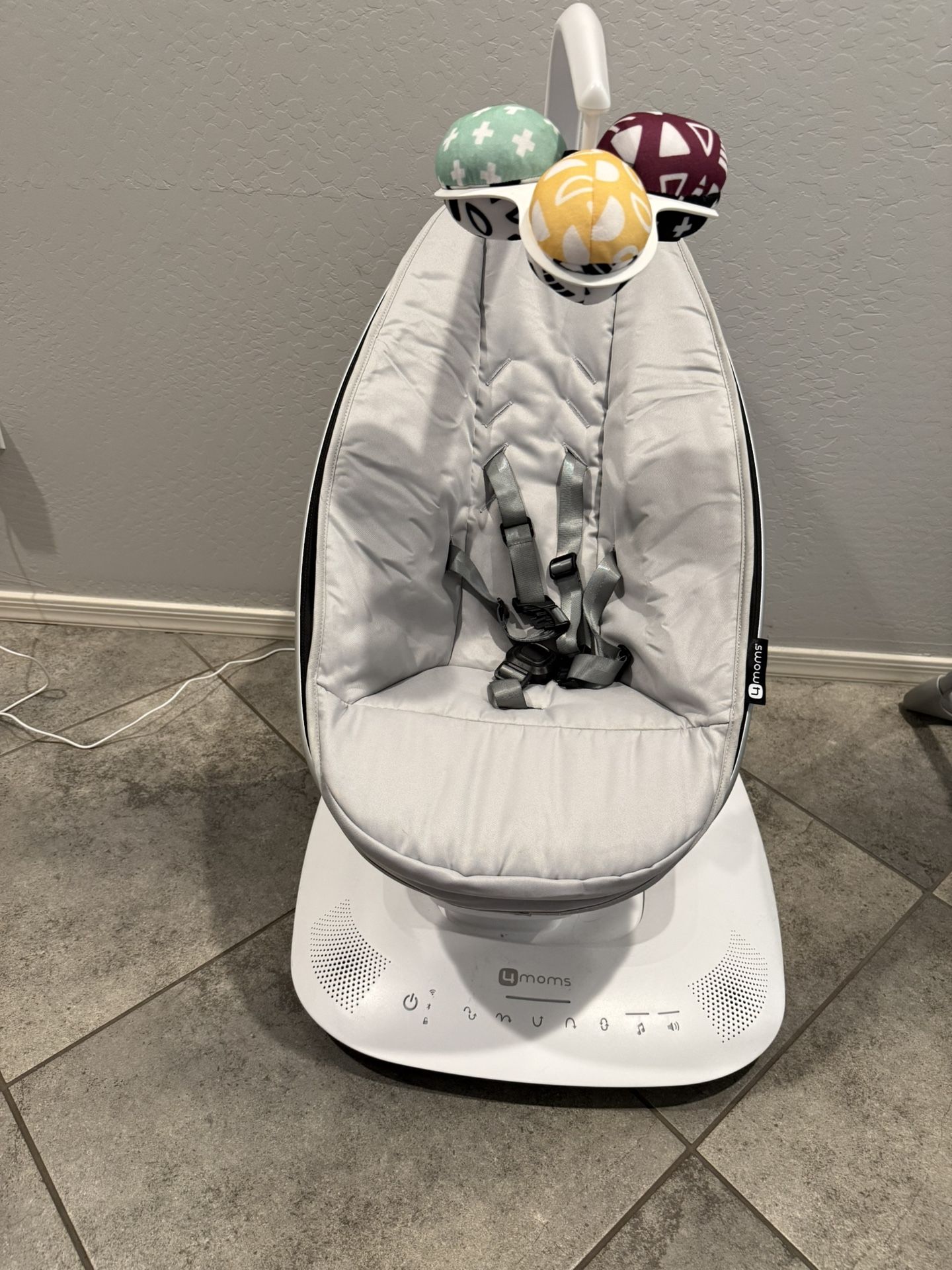 Mamaroo 4moms