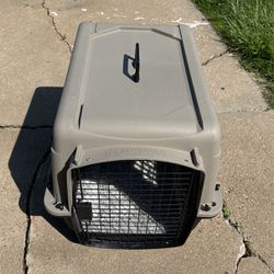Top Paw Kennel Great Condition $25.00
