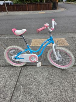 Kids Bike RoyalBaby Star 18", Foot and Hand Break, 3-9 years, Very Good Condition